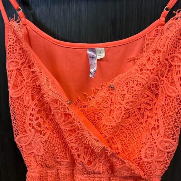 Francesca’s Alya Lacey Romper - Picture 2 of 5